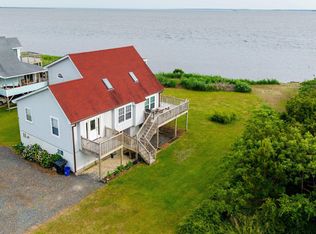 149 Bayview Dr, Stumpy Point, NC 27978