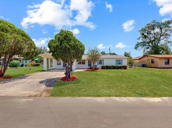 413 5th St S, Dundee, FL 33838