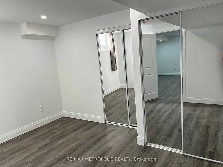 126 Frank Kelly Dr #BASEMENT — Photo 16