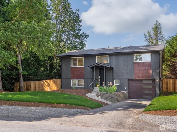 2401 155th Street Ct E, Tacoma, WA 98445