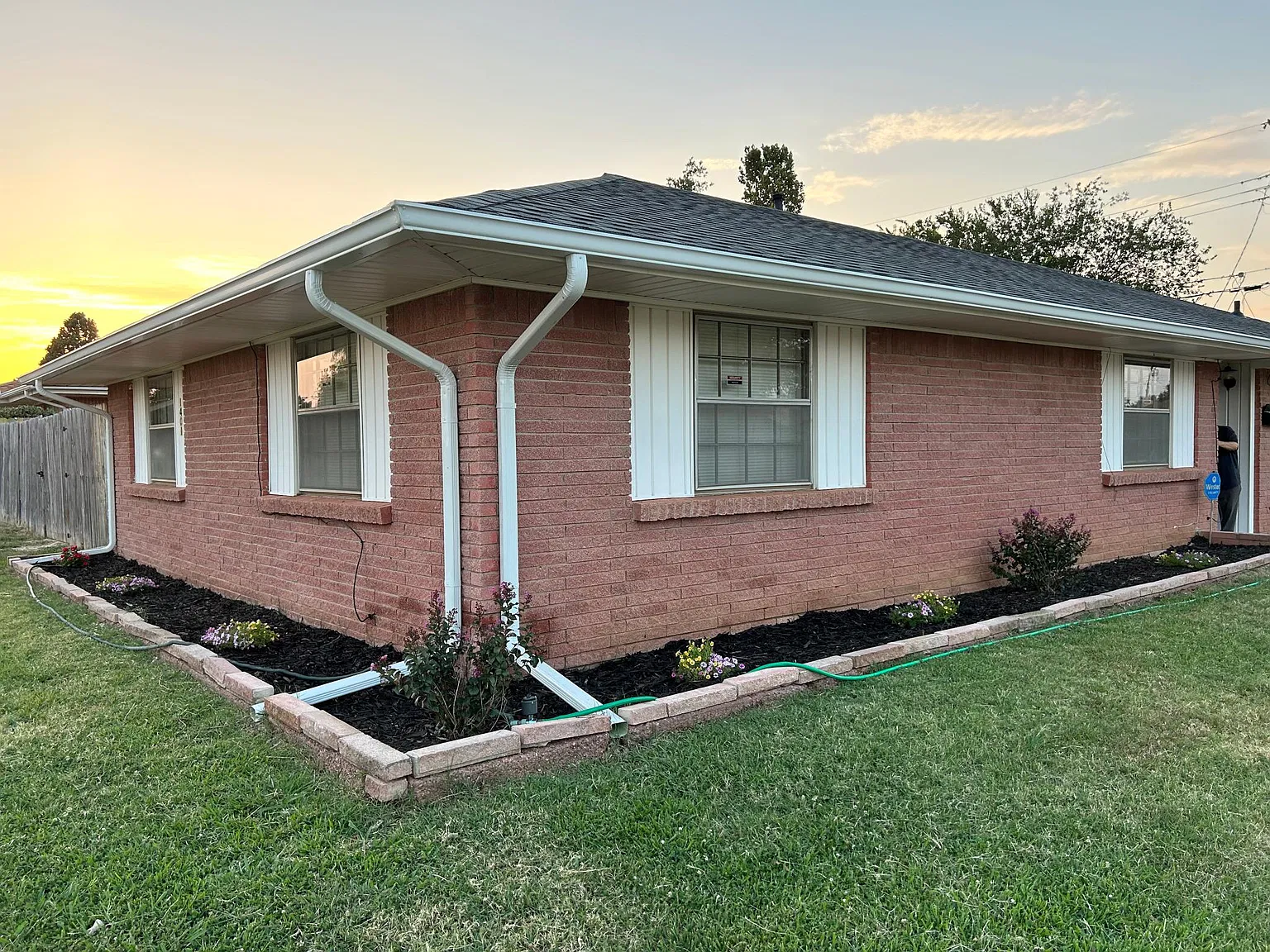 3 bed, 1496 sqft, $1,700 — Photo 4