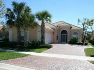 8032 Jolly Harbour Ct, Wellington, FL 33414