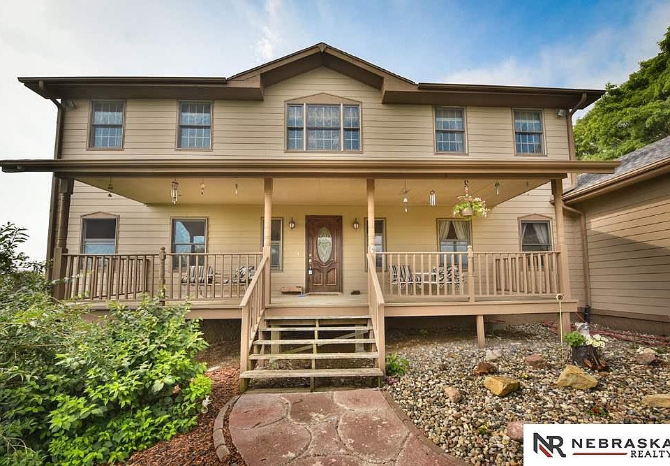 1st image of 25929 Dobney Ave