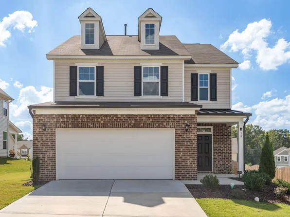 38 Flowing River Rd, Angier, NC 27501