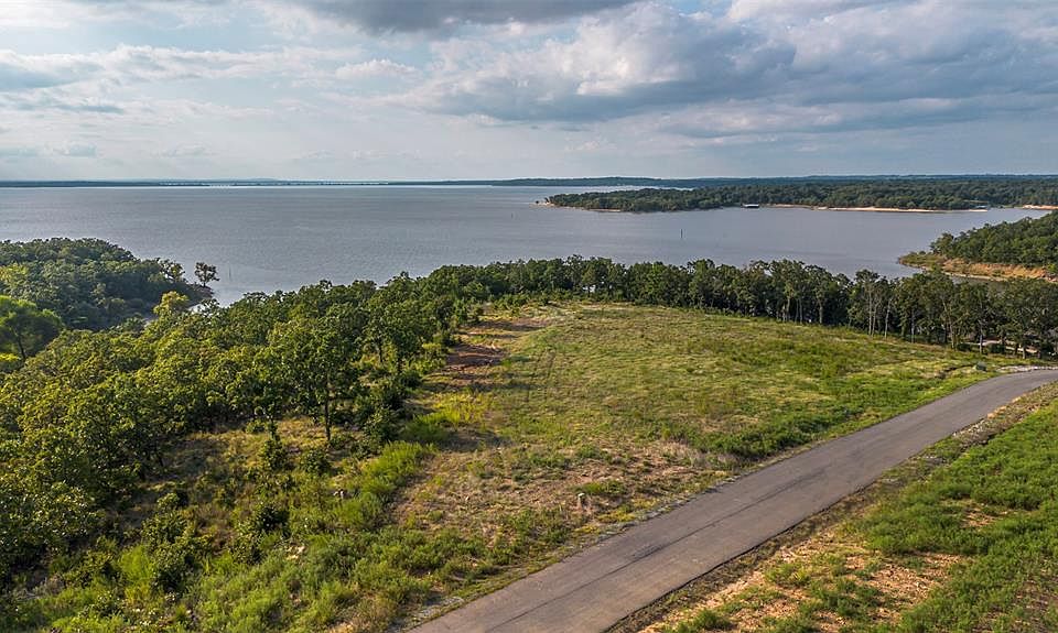 1st image of Patriot Pointe Rd