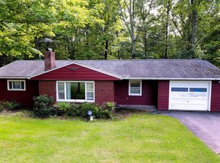 897 Mountain Ave, Purling, NY 12470