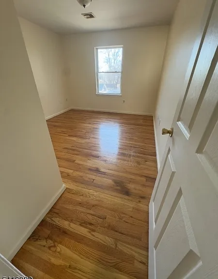 549 Hawthorne Ave #3 — Photo 9