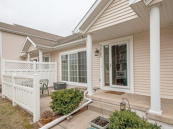 2nd image of 9925 Sunflower Pl