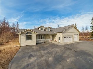 3270 N Snowgoose Rd, Palmer, AK 99645