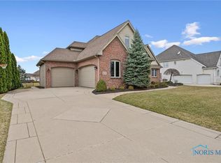 5619 Golden Pond Ln, Sylvania, OH
