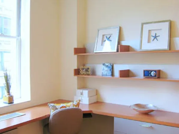 9 Barrow Street image 1 of 5