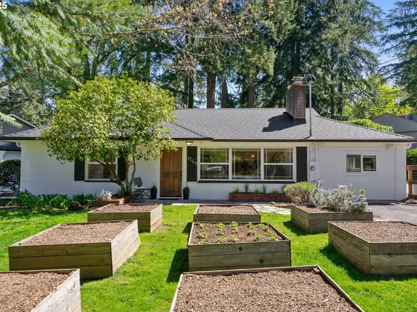 1764 Conifer Dr, Lake Oswego, OR 97034