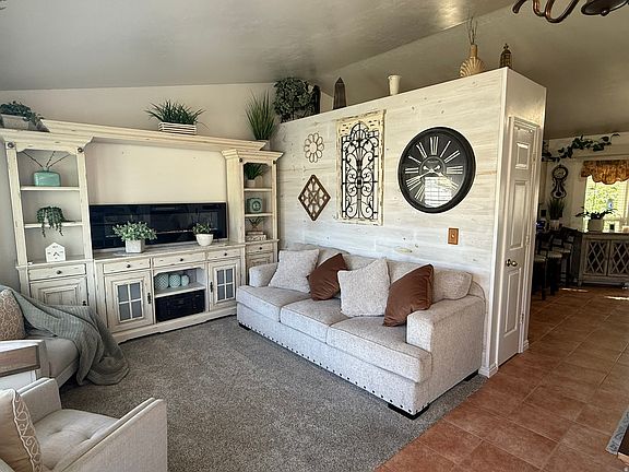 3rd image of 6276 S Sandwedge Cir