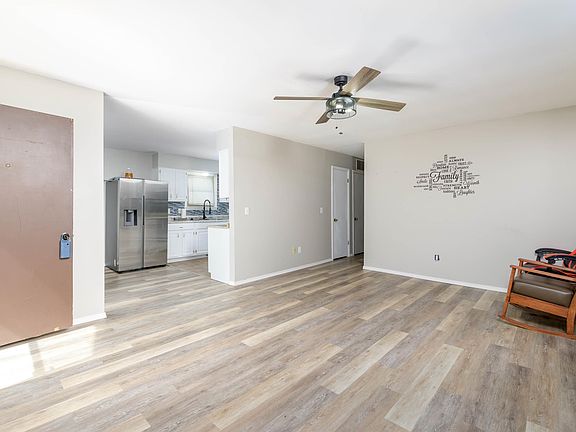4th image of 1615 N C St