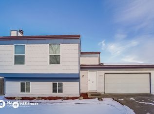 1996 Cathay St, Aurora, CO 80011