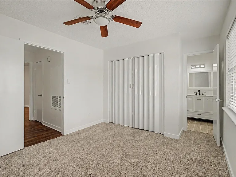 12500 Brookglade Cir #179 — Photo 23