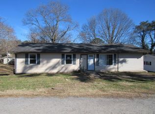 409 W Broad St, Clinton, TN 37716