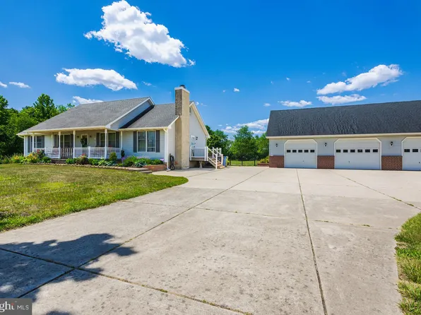 2510 Oldmans Creek Rd, Logan Township, NJ 08085