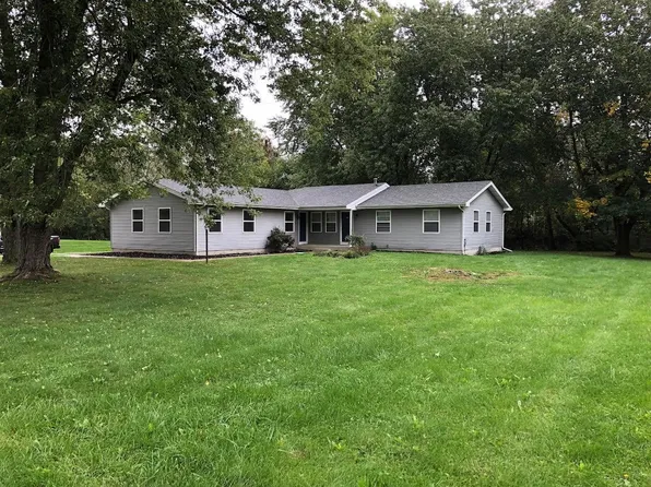 3908 Silhavy Rd, Valparaiso, IN 46383