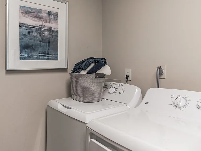 Cary Pines Apartments — Photo 19
