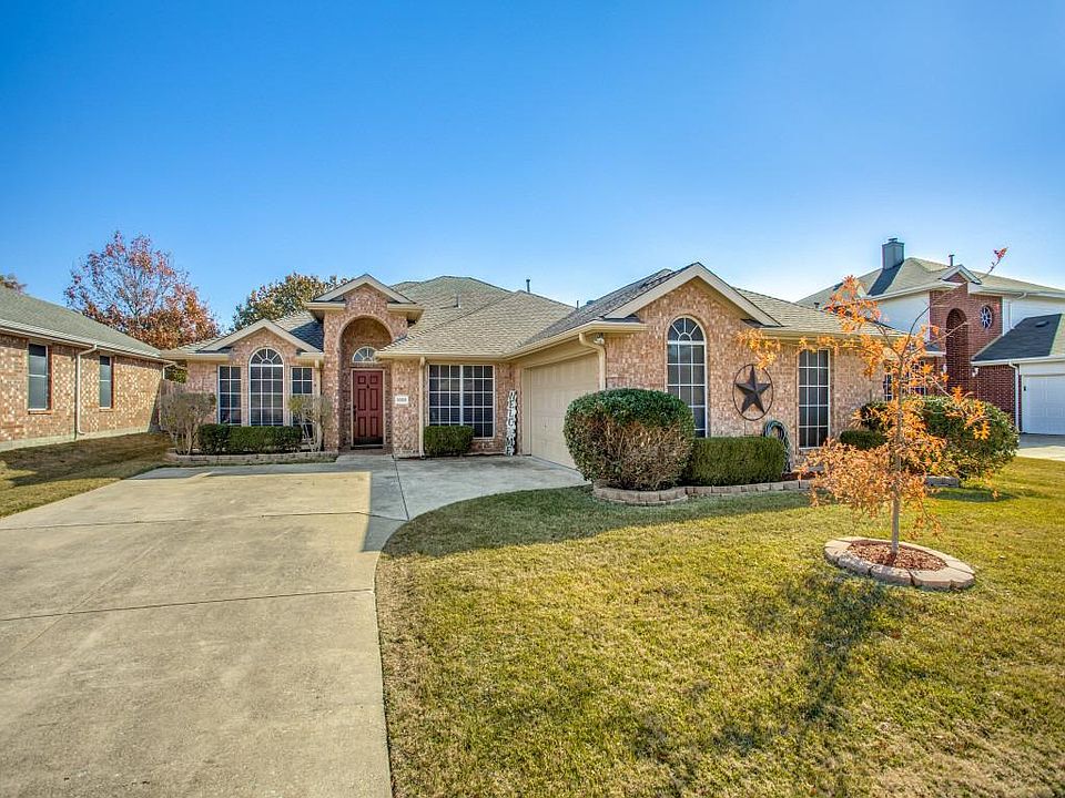 1st image of 1808 Thornhill Way