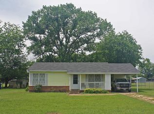 205 N Texas St, Whitney, TX 76692