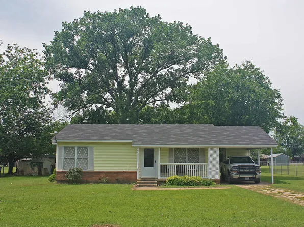 205 N Texas St, Whitney, TX 76692