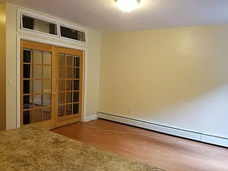 Rented by Manhattan Apartment Organization