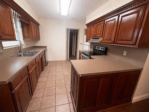 4th image of 3761 N Whippoorwill Ct