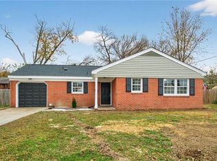 814 Tulip Dr, Newport News, VA 23608