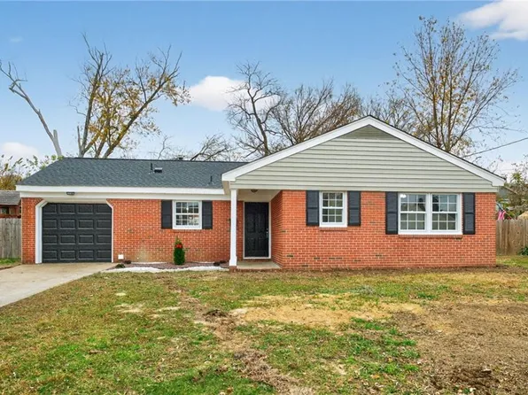 814 Tulip Dr, Newport News, VA 23608