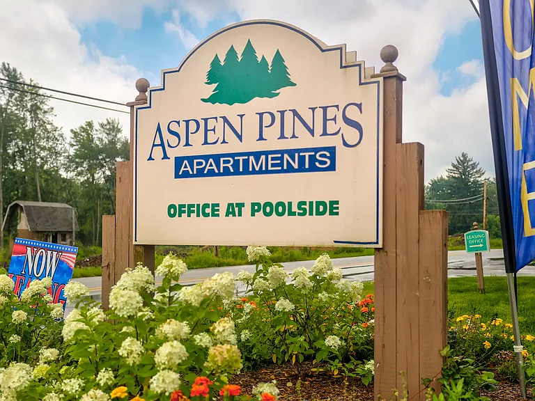 Aspen Pines Apartments — Photo 13