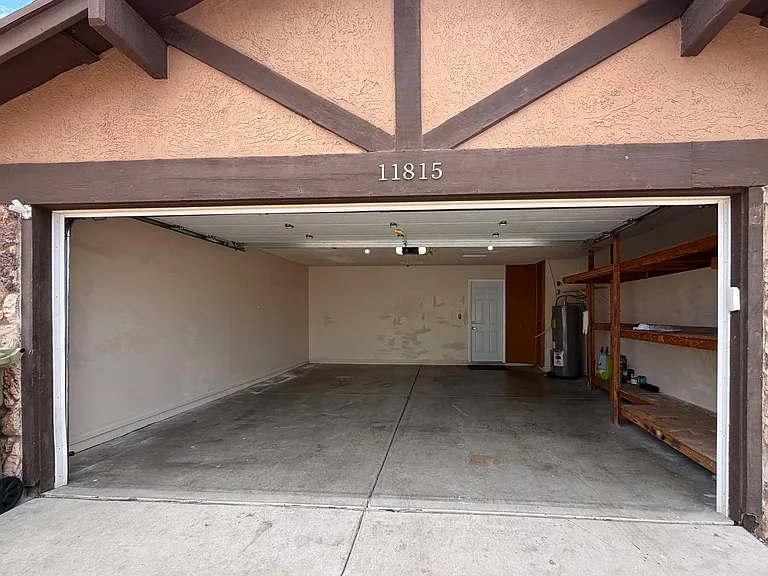 11815 N 65th Dr — Photo 37