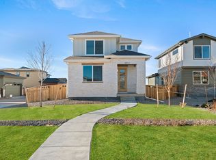 5917 N Liverpool St, Aurora, CO 80019