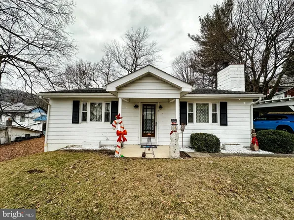3 Dudley St, Lonaconing, MD 21539