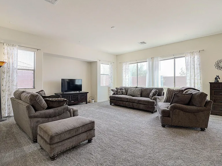 17665 W Agave Rd — Photo 3