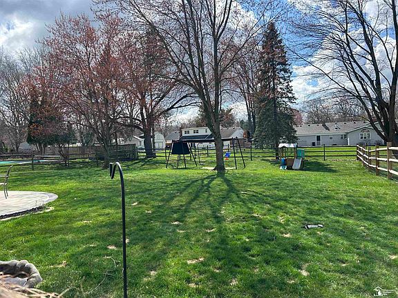 5th image of 3435 Shadywood Dr