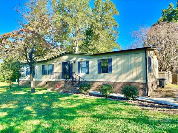 125 Pineville Rd, Statesville, NC 28677