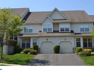 215 Brookdale Ct, Dresher, PA 19025