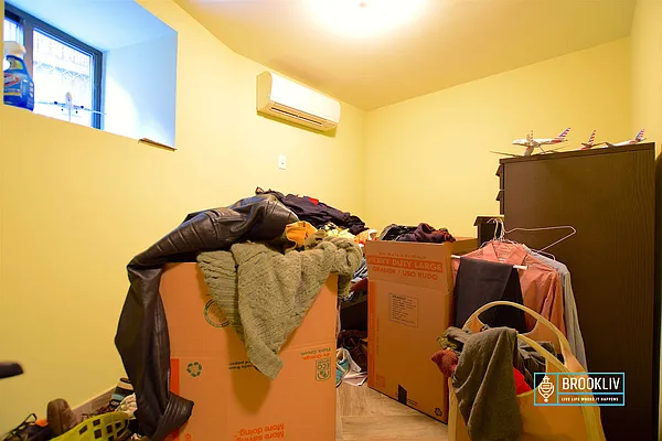 Rented by null | media 25