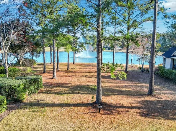 22 Lancaster Pl, Hilton Head Island, SC 29926