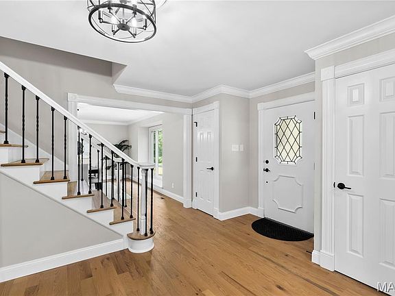 2nd image of 123 Pinehurst Estates Dr