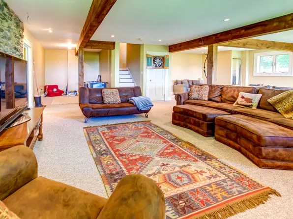 74 Harvest Ln #Id1492965p, Bovina Center, NY 13740