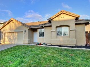886 Trehowell Dr, Roseville, CA 95678