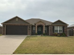 6706 SW Chestnut Hill Rd, Bentonville, AR 72713