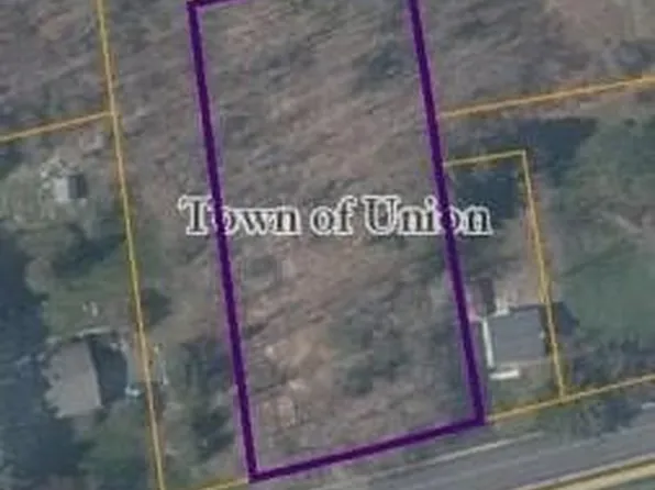 1805 Buffalo St, Endicott, NY 13760