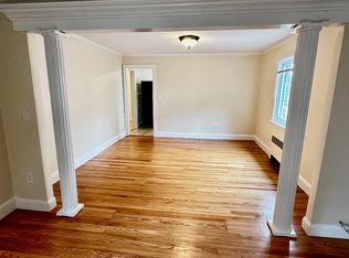27 Heath St #2A, Brookline, MA 02445