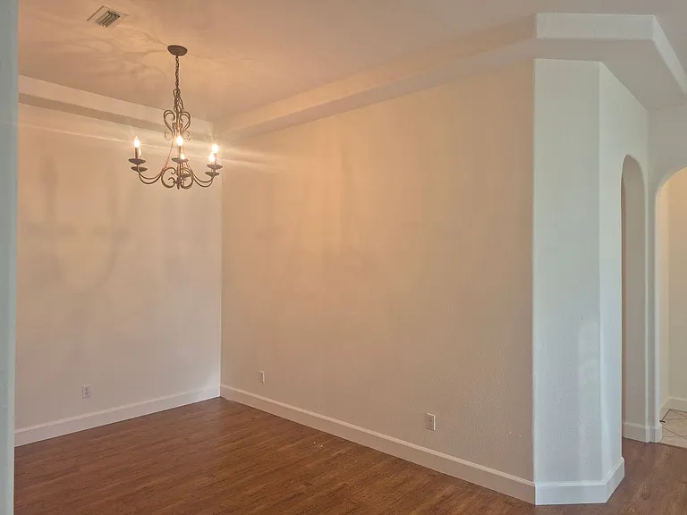 5703 Herbal Way — Photo 3