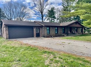 700 Albin Pond Rd, Greencastle, IN