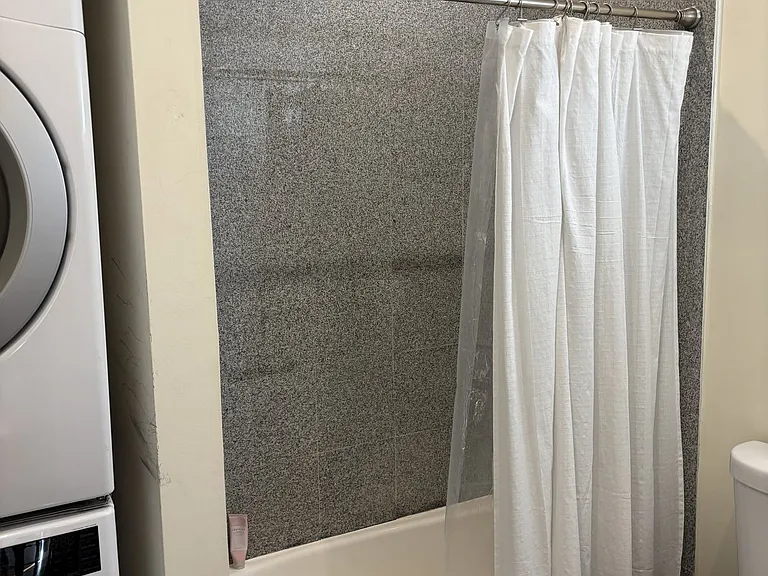 17 Cortes St #5 — Photo 7